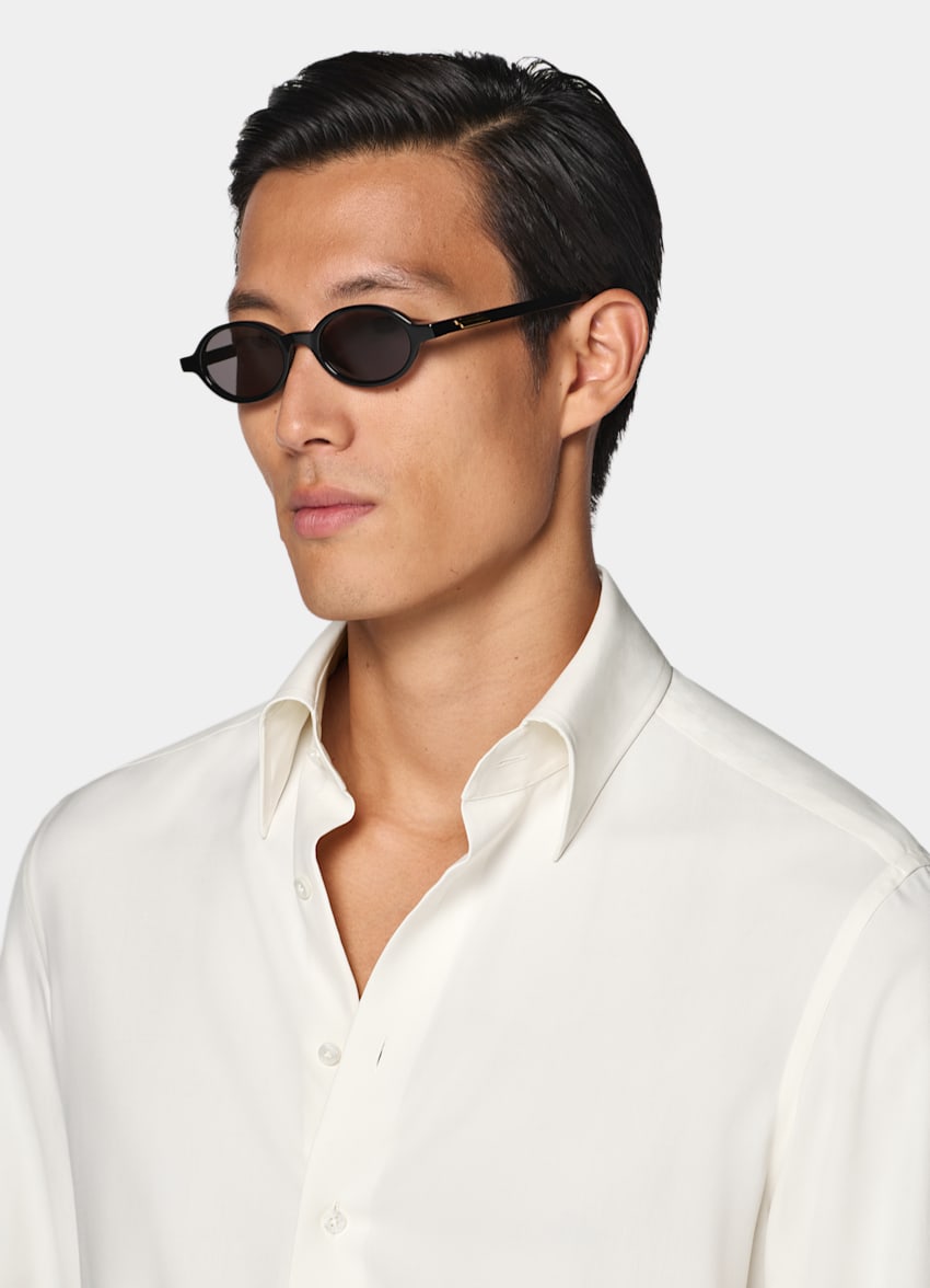 Off-White Point Collar Shirt