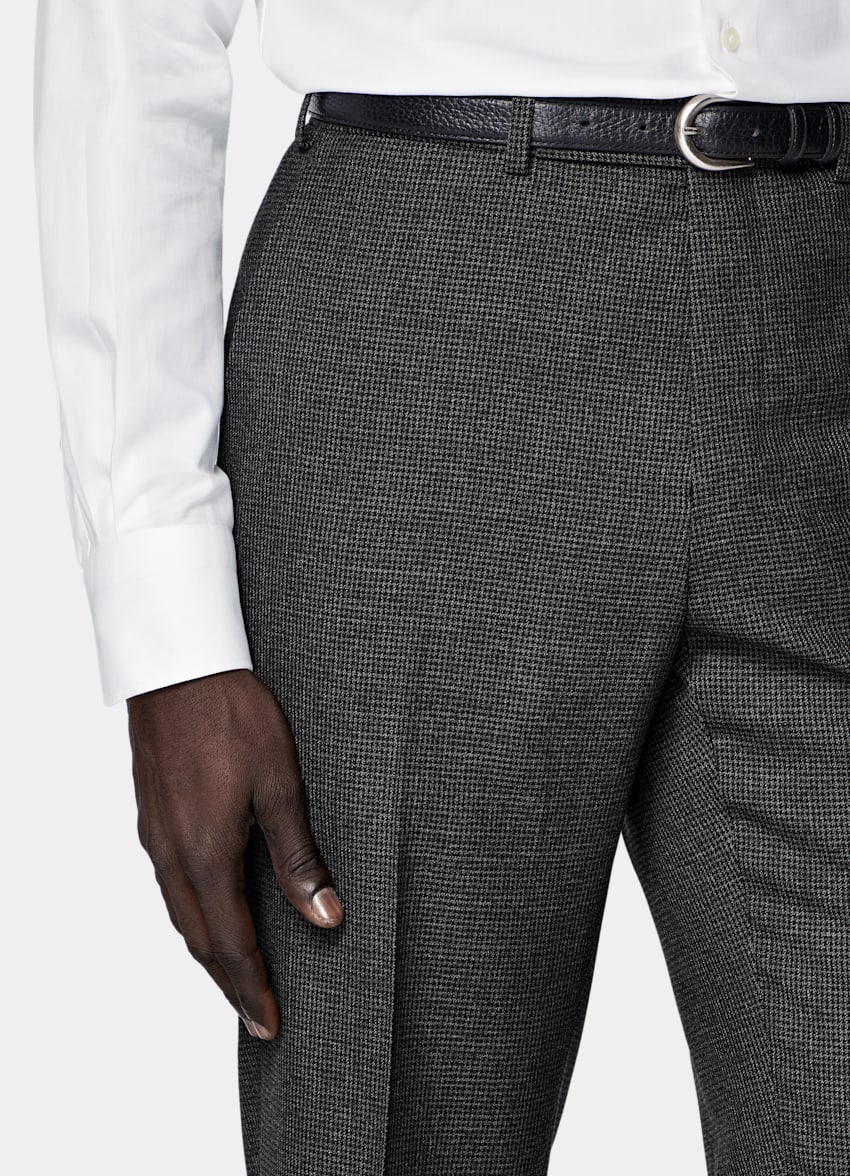 Dark Grey Houndstooth Tailored Fit Havana Suit