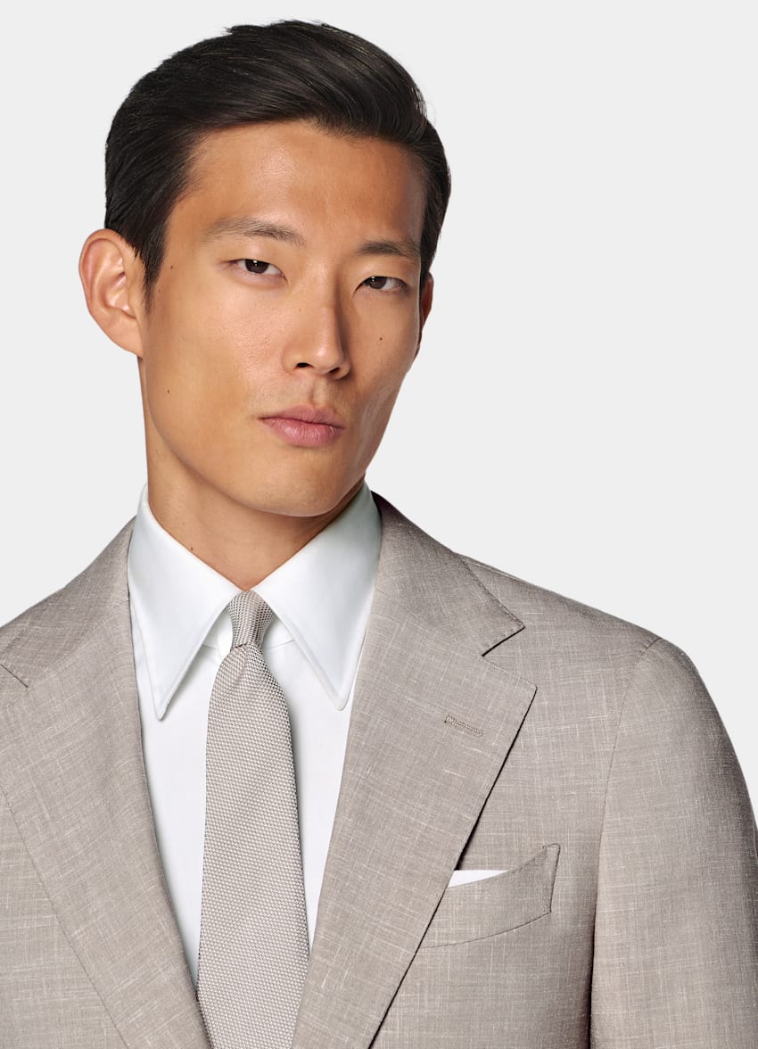 Light Taupe Tailored Fit Havana Suit